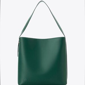 The Wicked Tote in Wicked Green BEIS